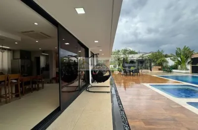 Casa para venda em centro de 600.00m² com 4 quartos, 4 suites e 4 garagens