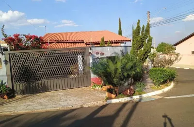 Casa para venda em botânico de 175.10m² com 4 quartos, 1 suite e 2 garagens