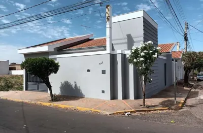Casa para alugar em jardim sumaré de 125.00m² com 3 quartos e 2 garagens
