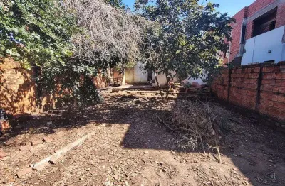 Terreno à venda na Rua Manoel de Barros Ferraz, 316, Santa Terezinha, Piracicaba