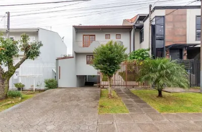 Sobrado para venda em alto boqueirão de 162.00m² com 3 quartos, 1 suite e 4 garagens