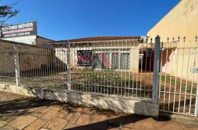 Casa para venda em centro de 199.00m² com 3 quartos e 2 garagens