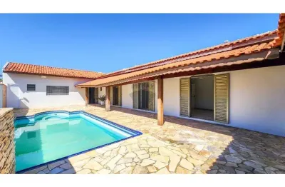 Casa para venda em park residencial convívio de 259.00m² com 3 quartos, 1 suite e 5 garagens