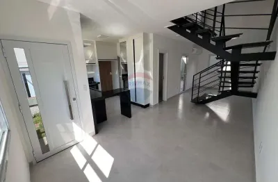 Casa de condomínio para alugar em jardim santa rosa de 94.00m² com 3 quartos, 1 suite e 2 garagens