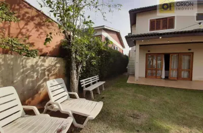 Casa de condomínio para alugar em aldeia da serra de 245.00m² com 3 quartos, 1 suite e 2 garagens