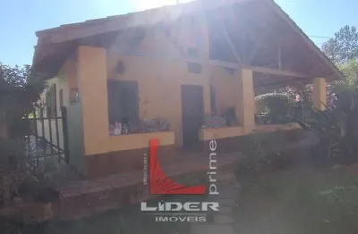 Chácara para venda em bom retiro dos mourão de 200.00m² com 6 quartos e 2 suites