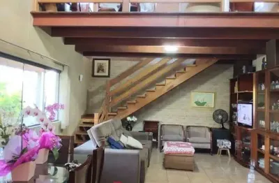 Casa para venda em jd. américa de 250.00m² com 4 quartos, 2 suites e 4 garagens