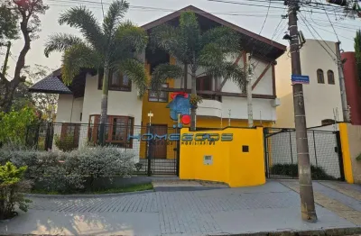 Sobrado para venda em cidade universitária de 333.00m² com 3 quartos, 1 suite e 4 garagens