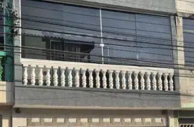 Sobrado para venda em jardim miragaia de 200.00m² com 2 quartos, 1 suite e 2 garagens