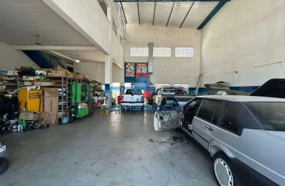 Galpão / depósito / armazém para alugar em parque rural fazenda santa cândida de 327.00m² com 4 garagens