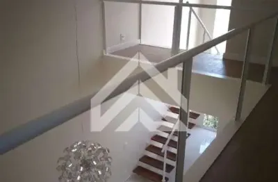 Casa de condomínio para venda em jardim do horto de 200.00m² com 3 quartos, 1 suite e 2 garagens