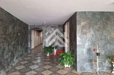 Casa para venda em vila santo antônio de 282.00m² com 3 quartos e 3 garagens