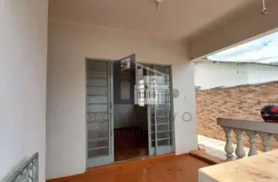 Casa para alugar em jardim estoril de 60.00m² com 2 quartos e 1 garagem