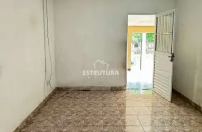 Casa para alugar em parque das indústrias de 125.00m² com 2 quartos e 1 garagem
