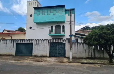 Sobrado para venda em jardim bonfim de 213.00m² com 4 quartos, 2 suites e 4 garagens