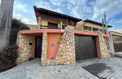 Casa para alugar em nova vinhedo de 238.00m² com 3 quartos, 1 suite e 2 garagens