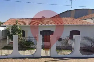 Casa para venda em jardim imperial de 197.00m² com 4 quartos e 5 garagens