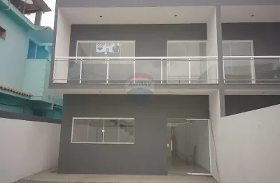Casa para venda em pedra de guaratiba de 116.00m² com 2 quartos, 2 suites e 4 garagens