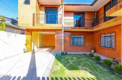 Casa para venda em sítio cercado de 222.00m² com 4 quartos, 2 suites e 3 garagens