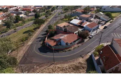 Casa para venda em jardim alto das araras de 198.00m² com 3 quartos, 1 suite e 4 garagens