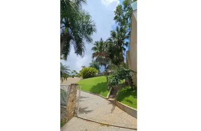 Casa para venda em arujázinho i, ii e iii de 800.00m² com 4 quartos, 4 suites e 6 garagens