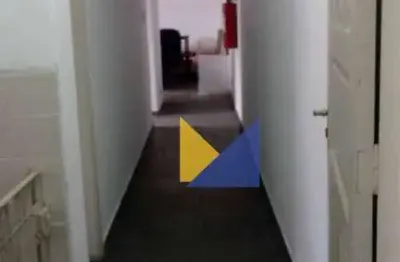 Prédio comercial para alugar em centro de 500.00m² com 2 garagens