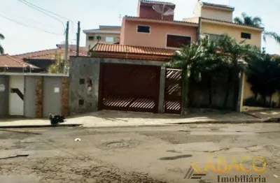 Sobrado para venda em jardim centenário de 229.74m² com 4 quartos, 1 suite e 4 garagens