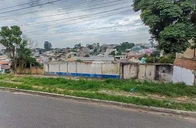 Terreno à venda na Rua Einstein, 613, Guarani, Colombo