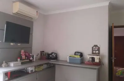 Casa para venda em umuarama de 241.00m² com 4 quartos, 2 suites e 2 garagens