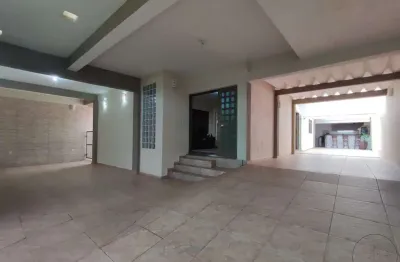 Sobrado para venda em vila antártica de 300.00m² com 3 quartos, 1 suite e 6 garagens