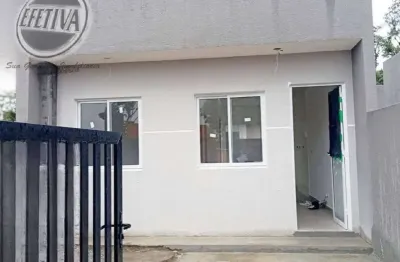 Casa para venda em matinhos de 39.00m² com 2 quartos e 1 garagem