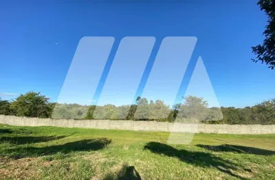 Terreno em condomínio fechado à venda no Centro, São Pedro 