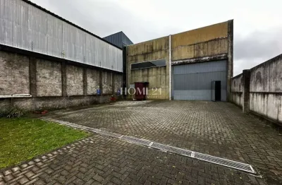 Galpão / depósito / armazém para alugar em umbará de 180.00m²