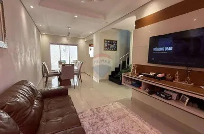 Casa de condomínio para venda em jardim interlagos de 90.00m² com 3 quartos, 1 suite e 2 garagens