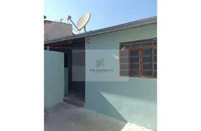 Casa para alugar em solo sagrado de 53.00m² com 2 quartos e 1 garagem