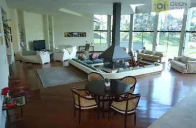 Casa de condomínio para venda em aldeia da serra de 1600.00m² com 5 quartos, 5 suites e 2 garagens