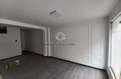 Casa comercial para alugar na Rua Castro Alves, Cerâmica, São Caetano do Sul