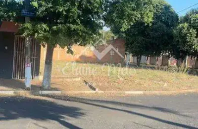 Terreno à venda na Rua Candido de Prince, *, Residencial Cambuy, Araraquara