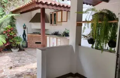 Casa para venda em morumbi de 206.00m² com 5 quartos, 4 suites e 4 garagens