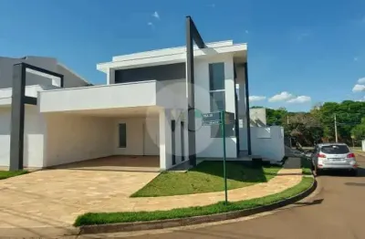 Casa de condomínio para venda e aluguel em centro de 225.00m² com 3 quartos, 1 suite e 4 garagens
