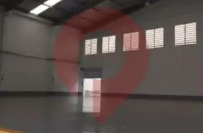 Galpão / depósito / armazém para alugar em macuco de 776.71m² com 4 garagens