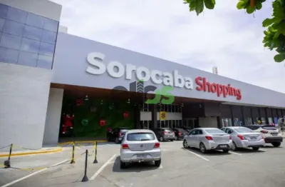 Sala comercial para venda e aluguel em centro de 75.00m² com 2 garagens