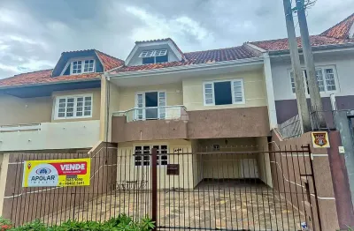 Sobrado para venda em atuba de 155.00m² com 3 quartos, 1 suite e 2 garagens