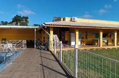 Chácara para venda em bairro caguassu de 490.00m² com 3 quartos, 2 suites e 4 garagens