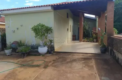 Casa para venda em parque residencial vale do sol de 144.00m² com 2 quartos, 1 suite e 2 garagens