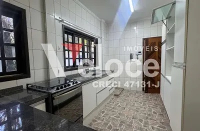 Casa para alugar em jardim são dimas de 150.00m² com 1 quarto e 2 suites