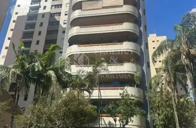 Apartamento para venda em centro de 207.00m² com 3 quartos, 1 suite e 2 garagens