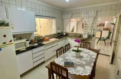 Casa para venda em vila tupi de 240.00m² com 2 quartos, 1 suite e 3 garagens