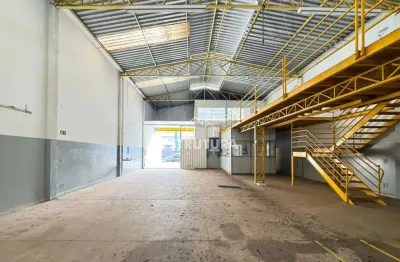 Prédio comercial para alugar em parque são jorge de 490.00m² com 4 garagens