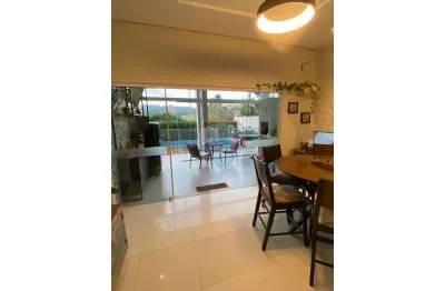 Casa de condomínio para alugar em aruã de 280.00m² com 3 quartos e 3 suites